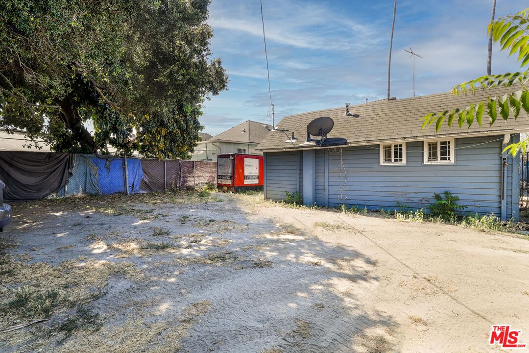 Wadsworth photo 30