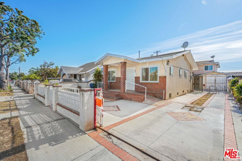 4466 102nd St