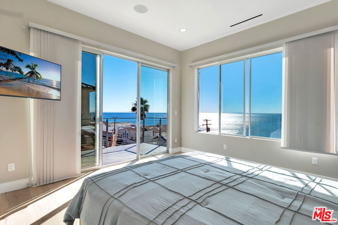 Malibu photo 32