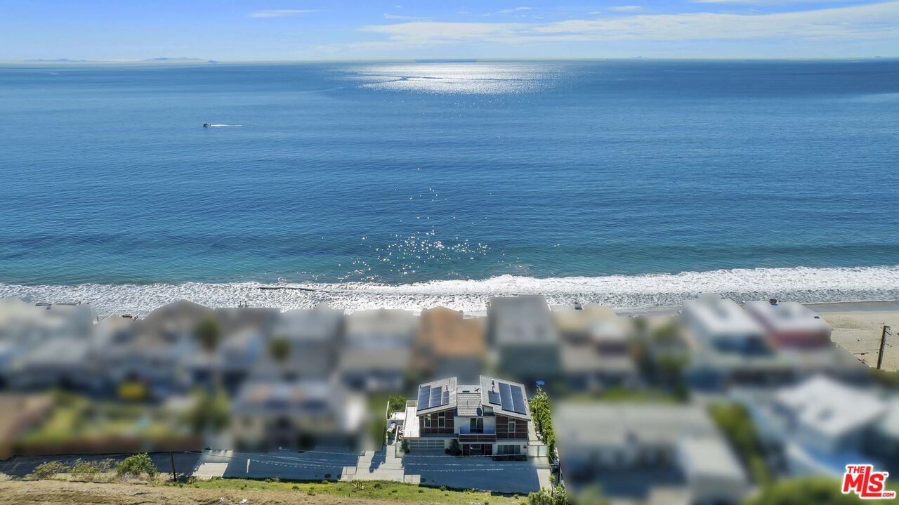 Malibu photo 48