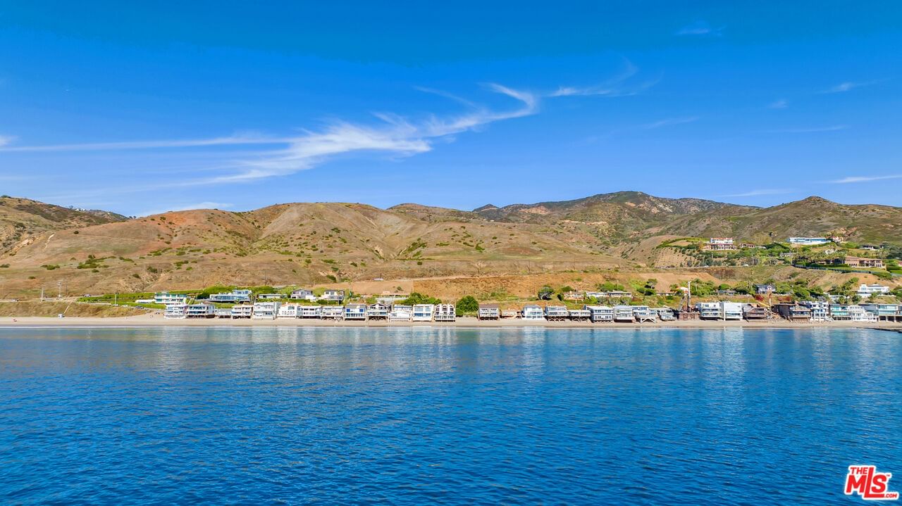 Malibu photo 52