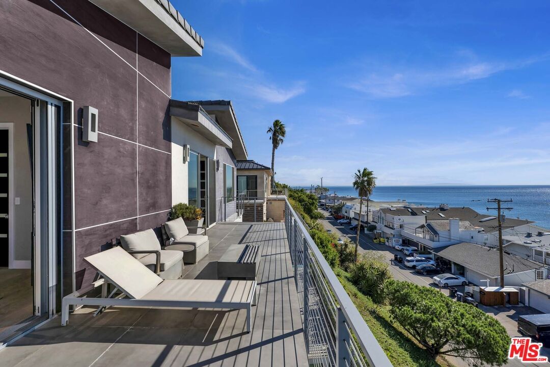 Malibu photo 61