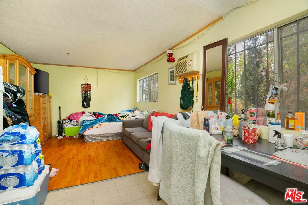Bonnie Brae photo 13