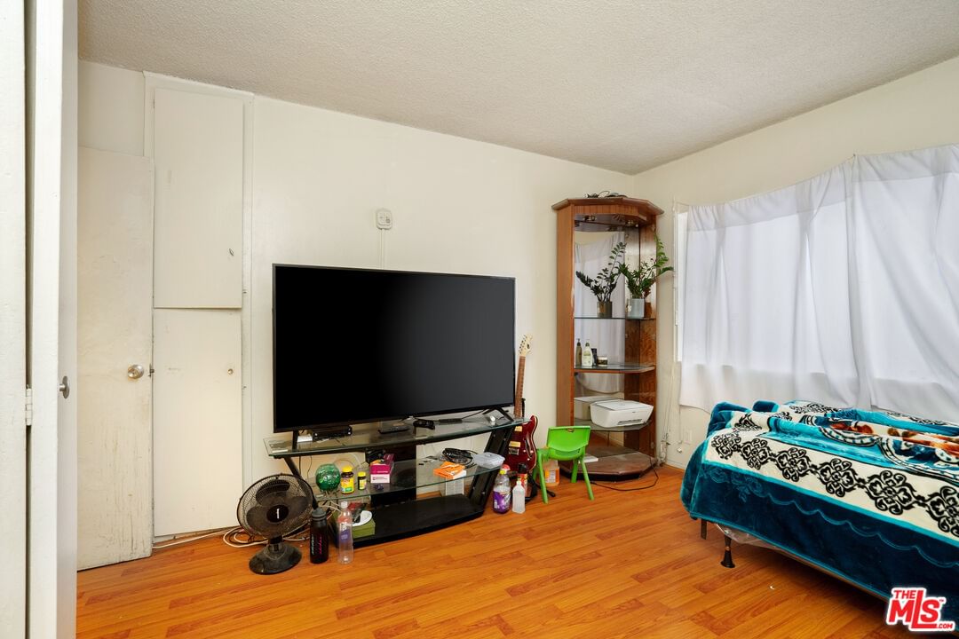 Bonnie Brae photo 7