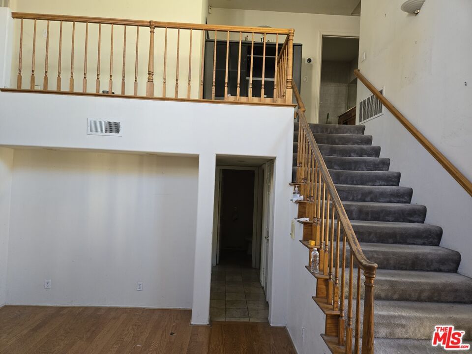 Vantage photo 6