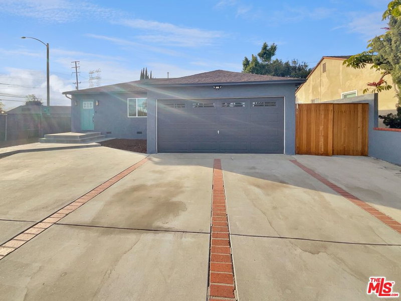 4903 Mamie Ave