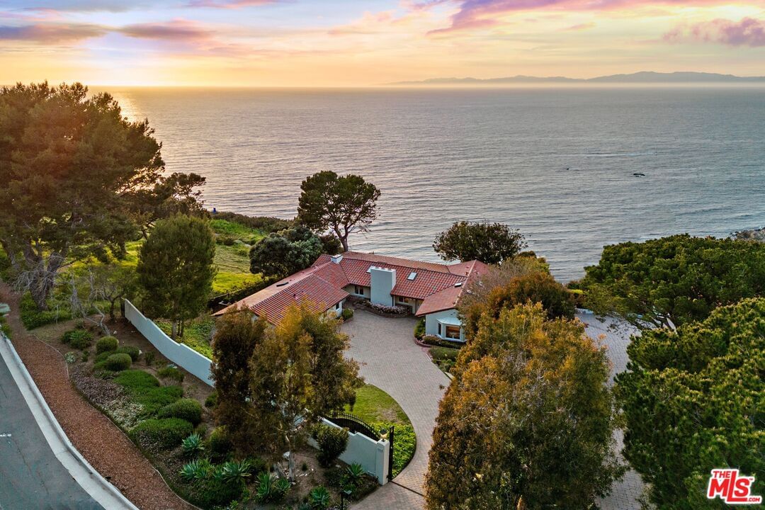 Palos Verdes West photo 2