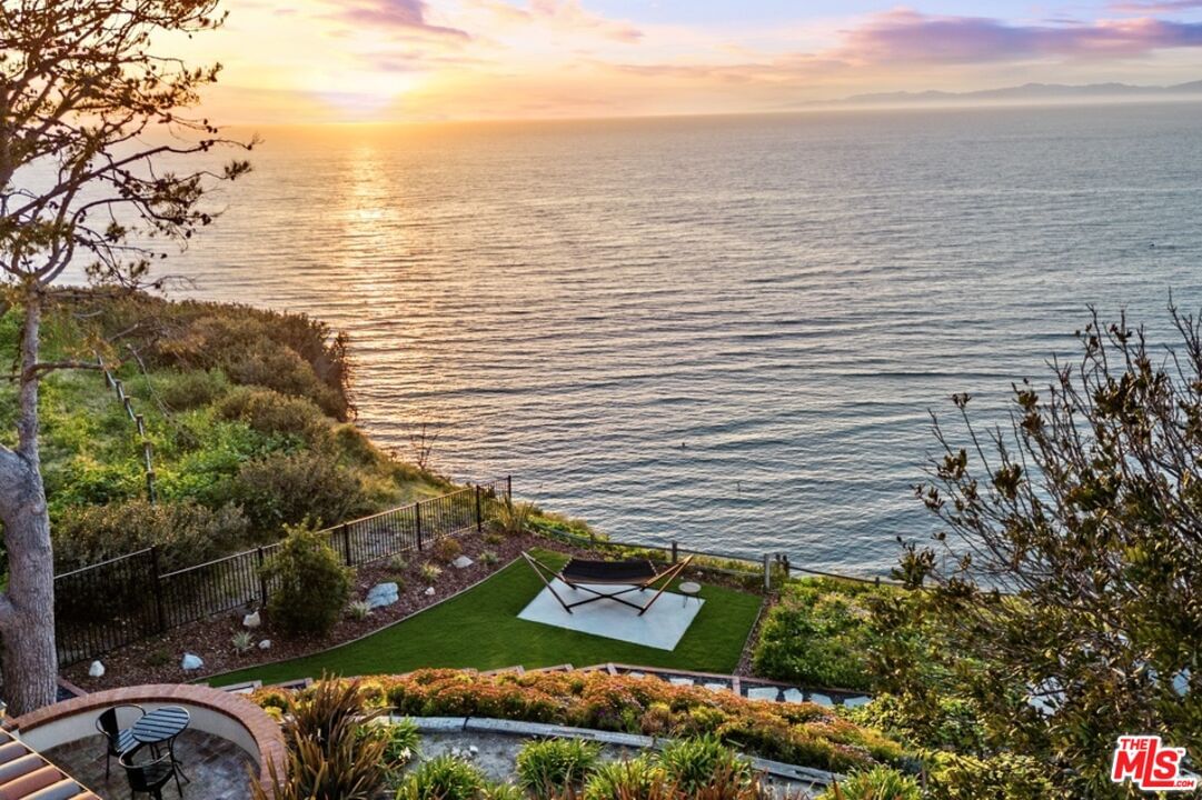 Palos Verdes West photo 3