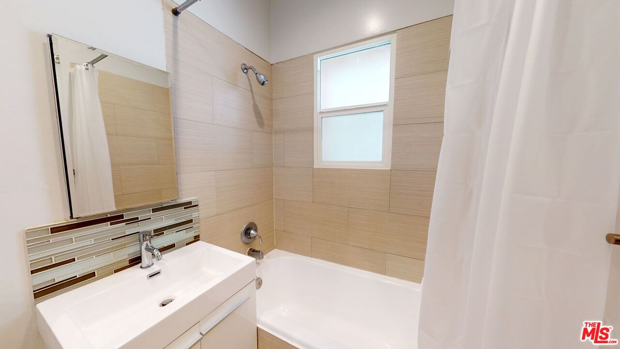 Kenmore photo 17