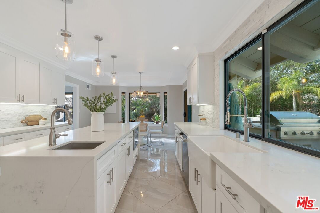 Upper Ranch photo 17