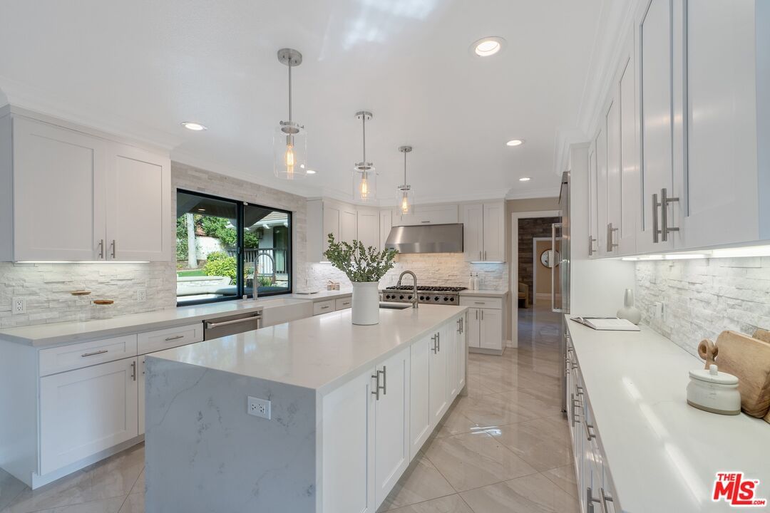 Upper Ranch photo 19
