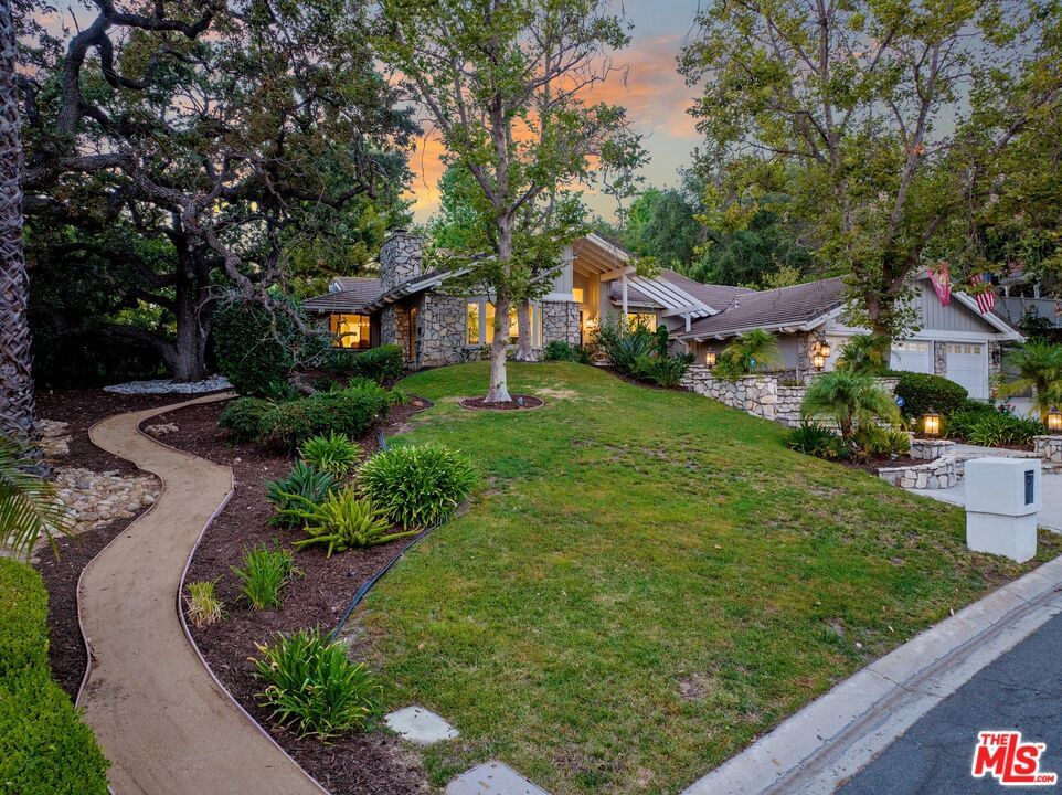 Upper Ranch photo 56