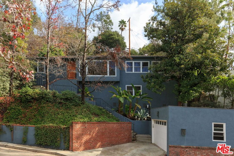 468 Glen Holly Dr