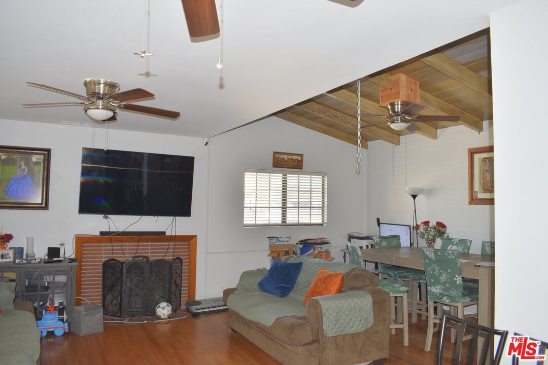 Fernfield photo 12