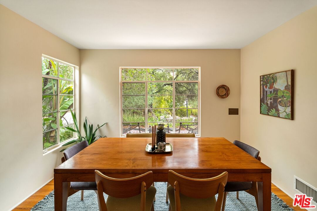 Chevy Chase photo 10