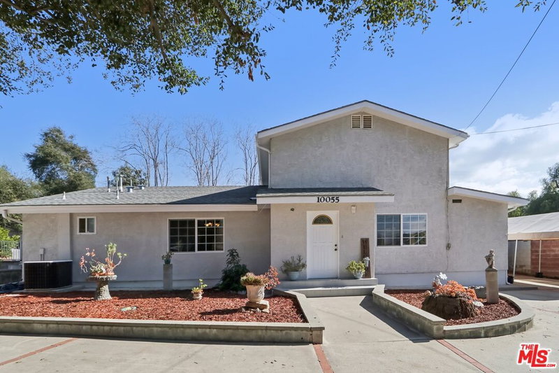 10055 La Tuna Canyon Rd