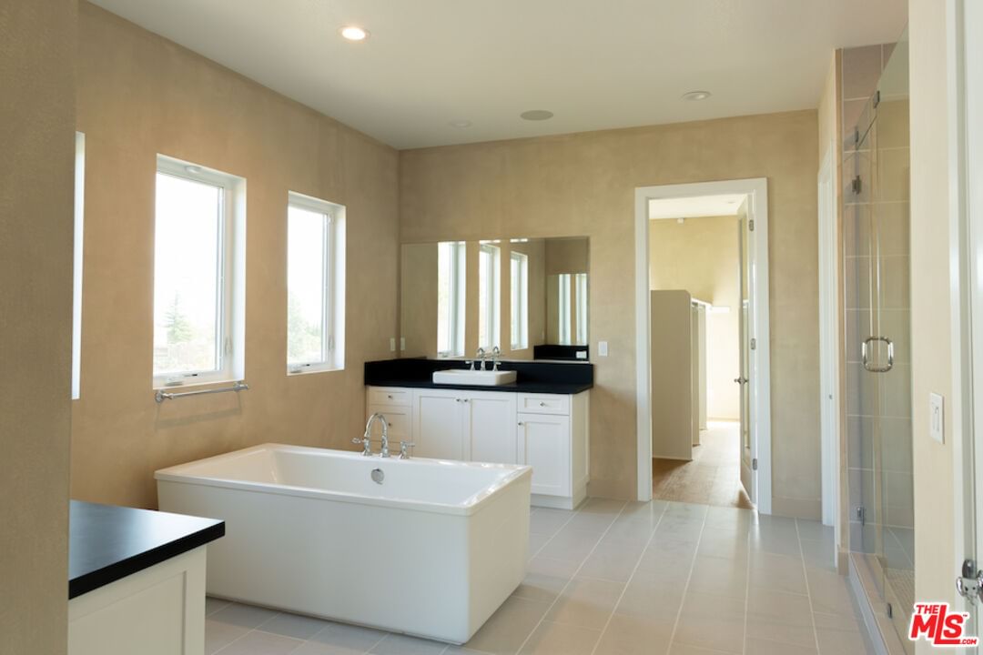 Edgewood photo 23