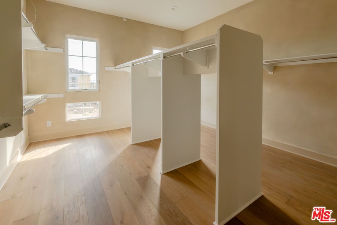 Edgewood photo 27