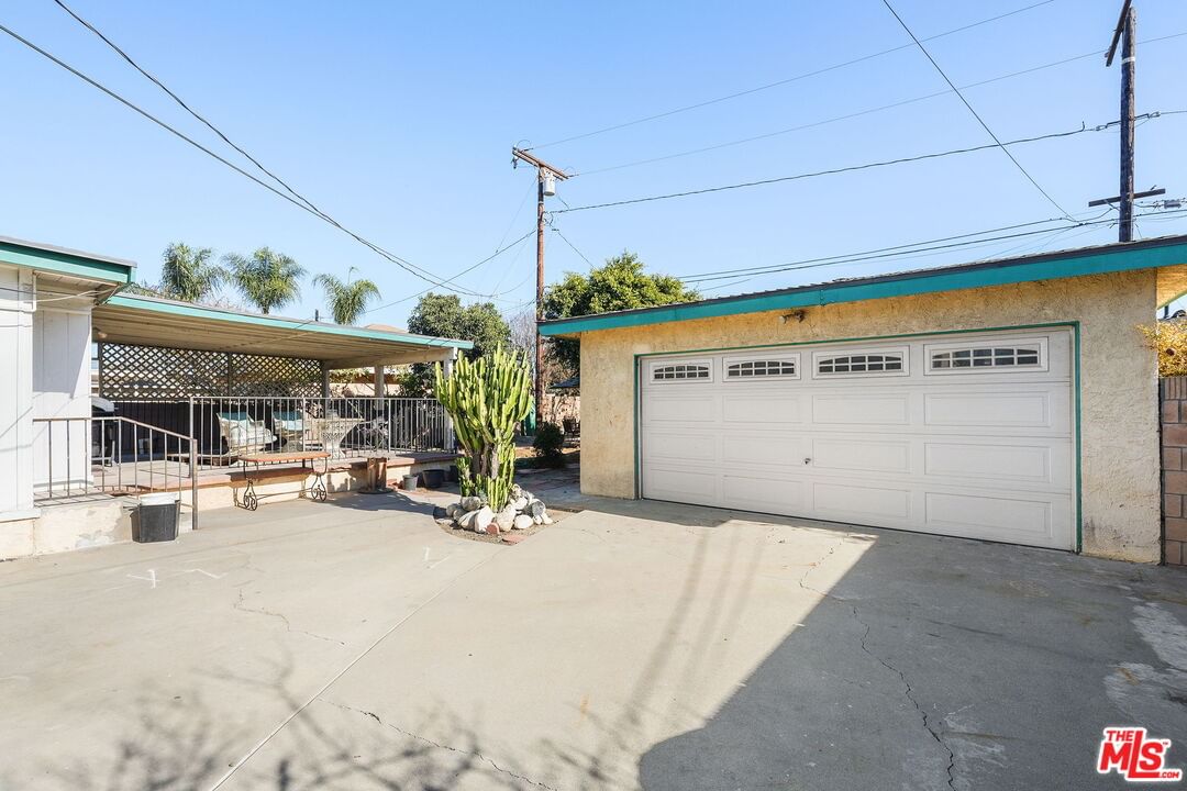 Betty Jean photo 22