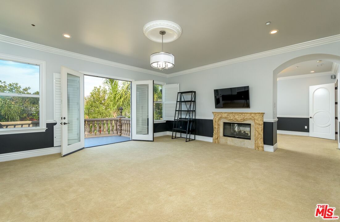 Pacific Oak photo 41