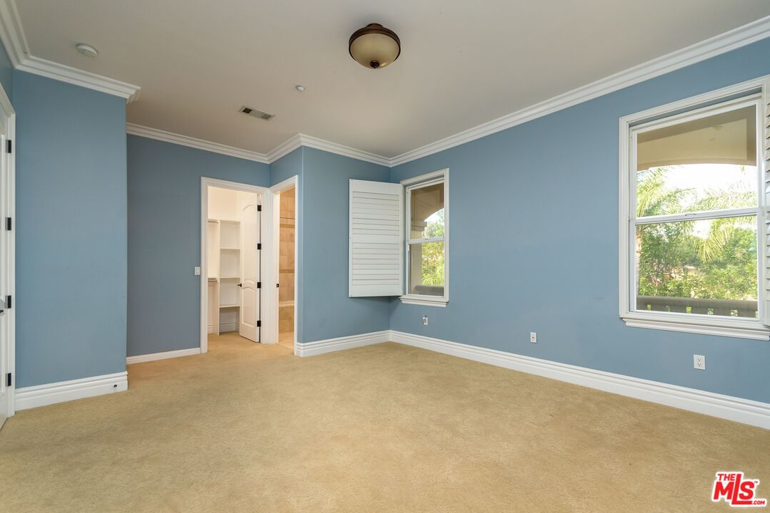 Pacific Oak photo 53