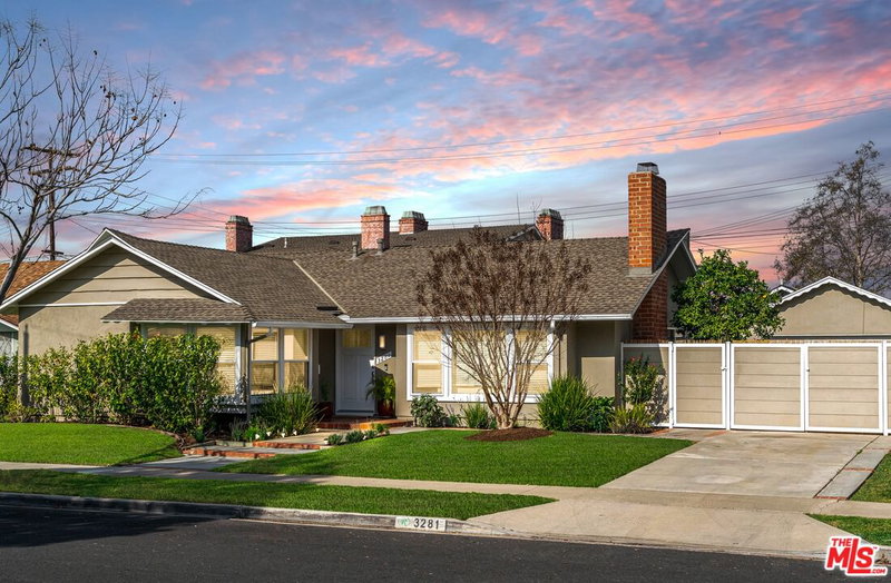 3281 Wendy Way