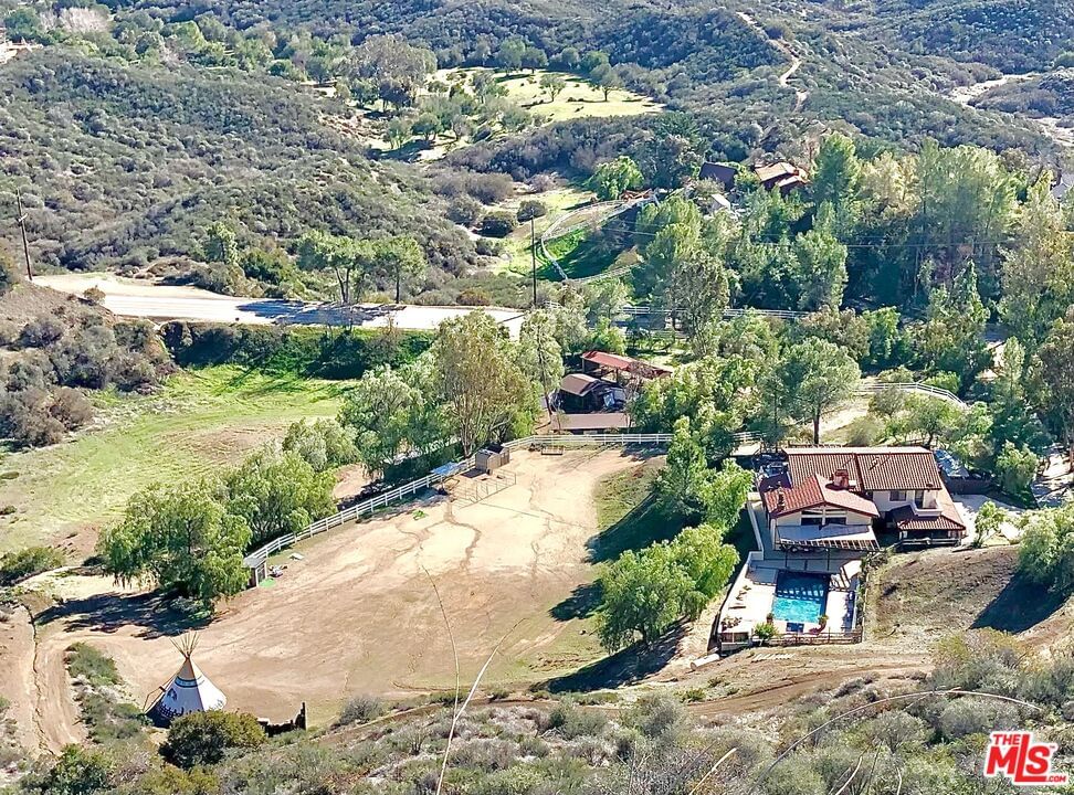 Mulholland photo 2