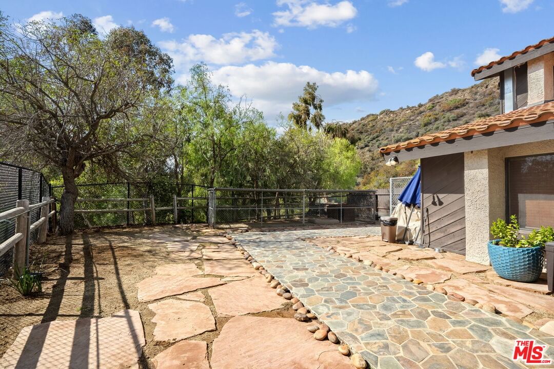 Mulholland photo 56