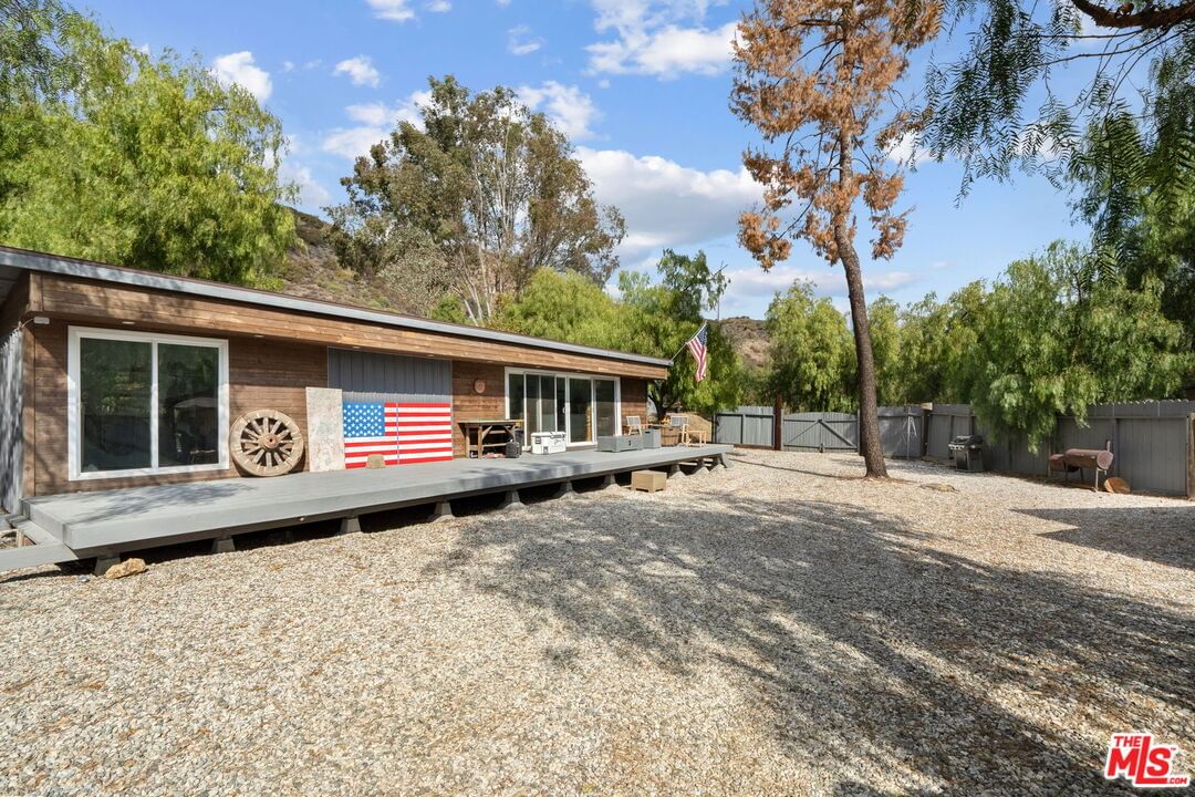 Mulholland photo 60