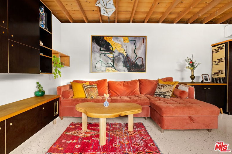 4441 Richard Dr
