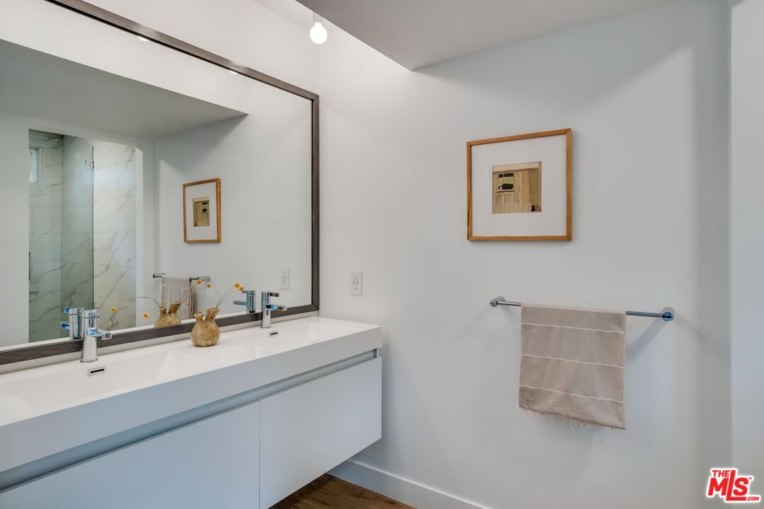 Eagleton photo 38