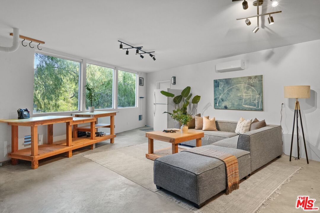 Topanga Skyline photo 35