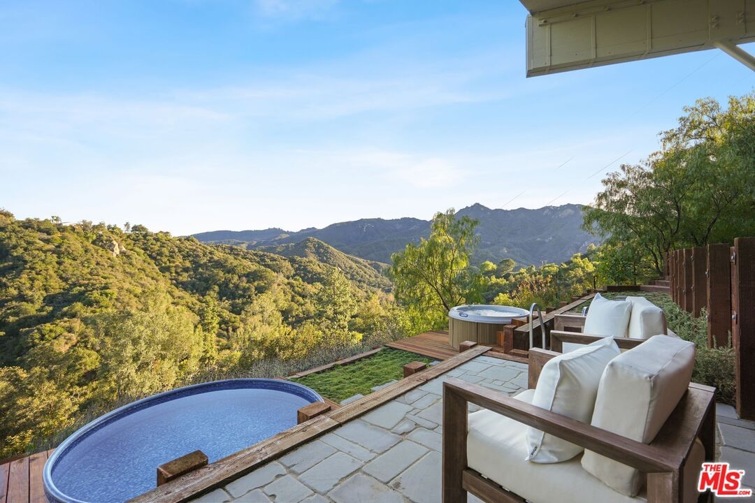 Topanga Skyline photo 40
