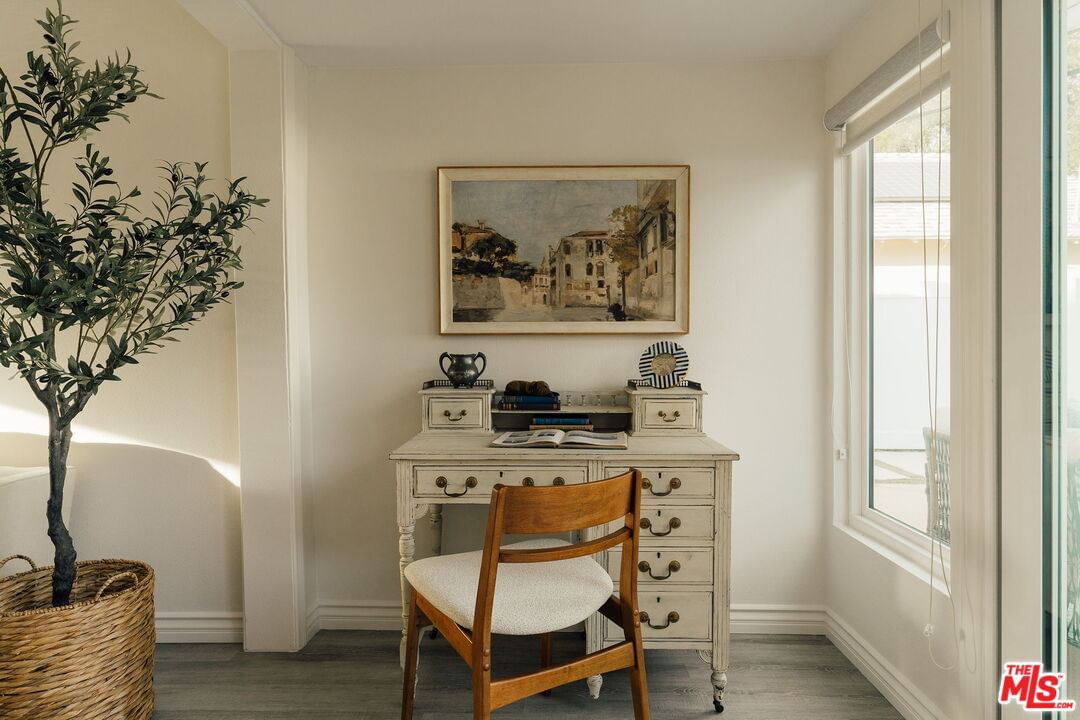 White Oak photo 14