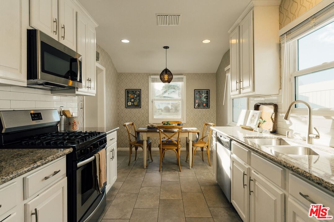 White Oak photo 23