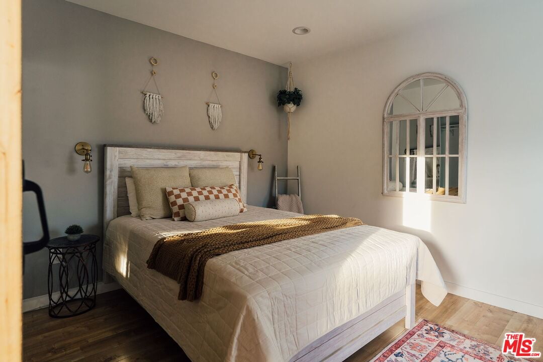 White Oak photo 52