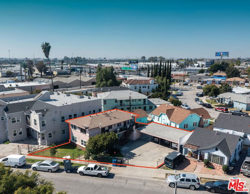 1419 Woods Ave