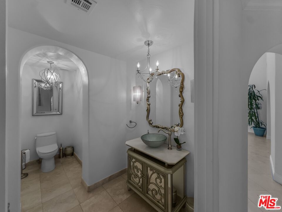 Deerfield photo 20
