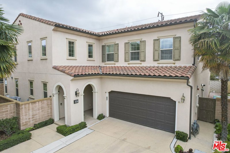 12017 Lavender Ln