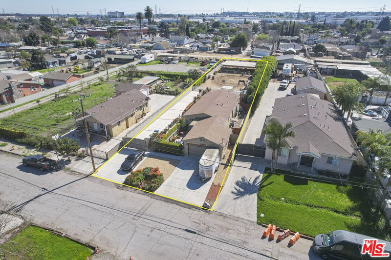 458 Tichenor Ave