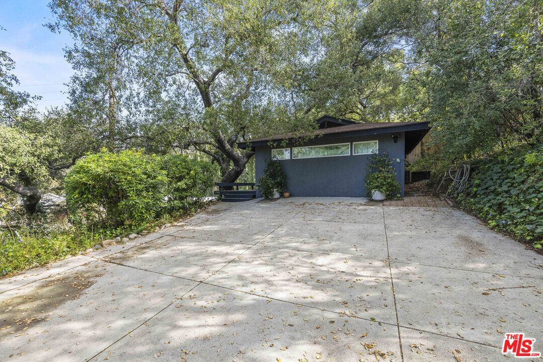 Verdugo Knolls photo 26