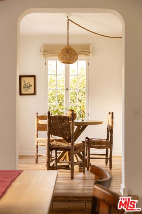 Avenue 64 photo 15