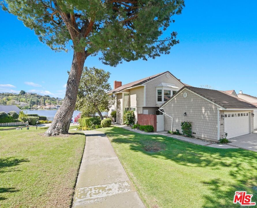 Beachlake photo 19