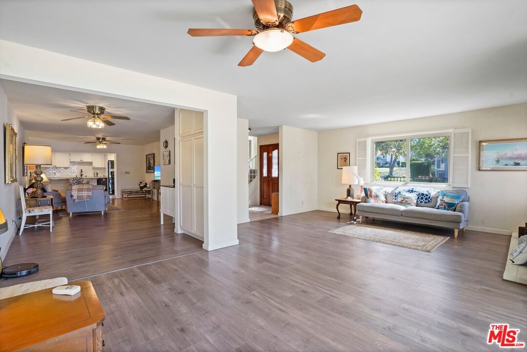 Beachlake photo 32