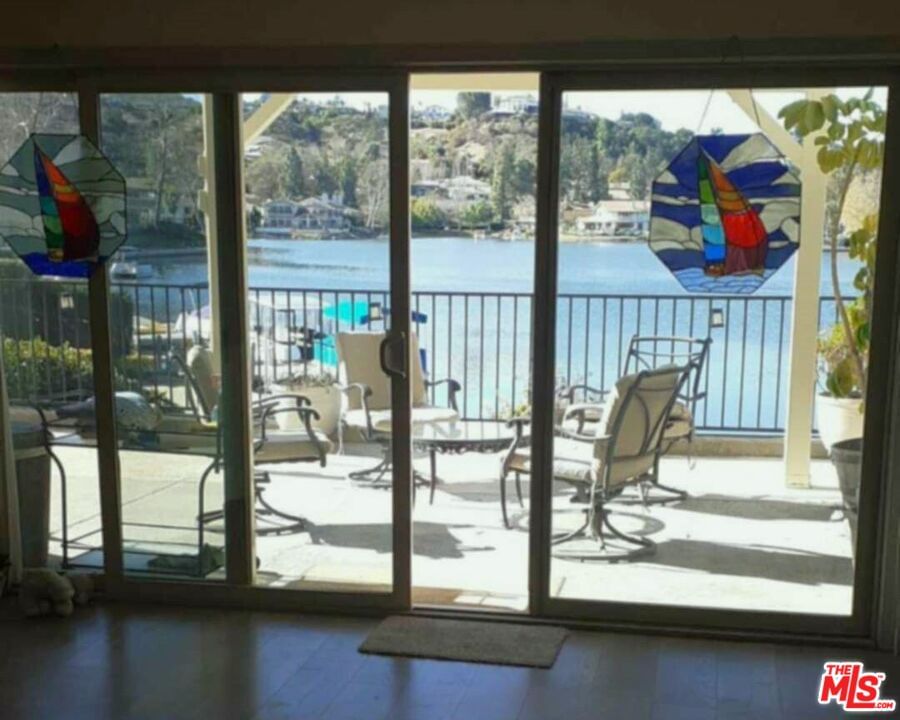 Beachlake photo 35