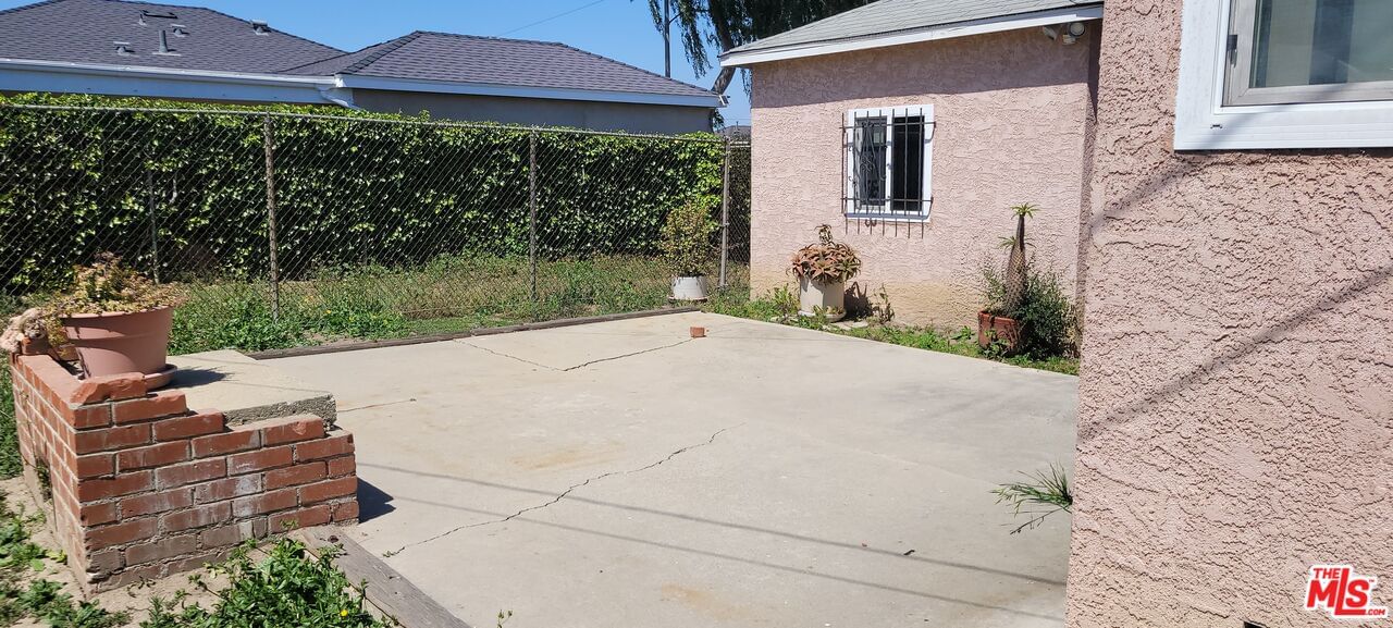 Bennett photo 18