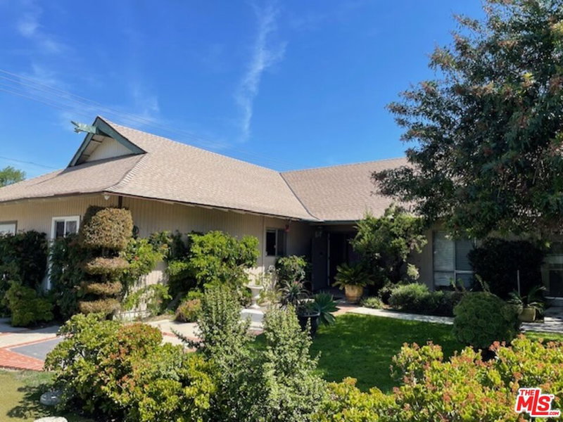 1324 Donna Beth Ave