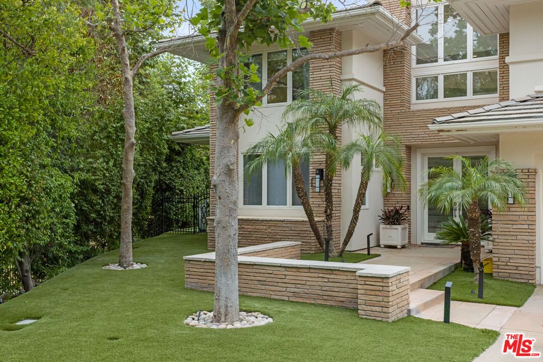 Vista Oaks photo 65