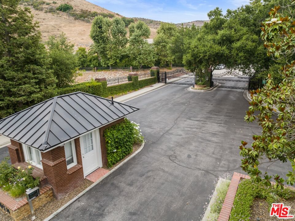 Vista Oaks photo 73