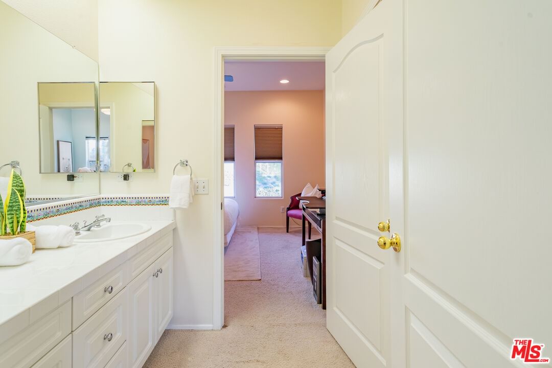 Rutherford Hill photo 41
